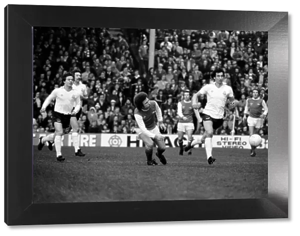 Arsenal 2 v. Bolton Wanderers 0. Division 1 football. February 1980 LF01-29-086