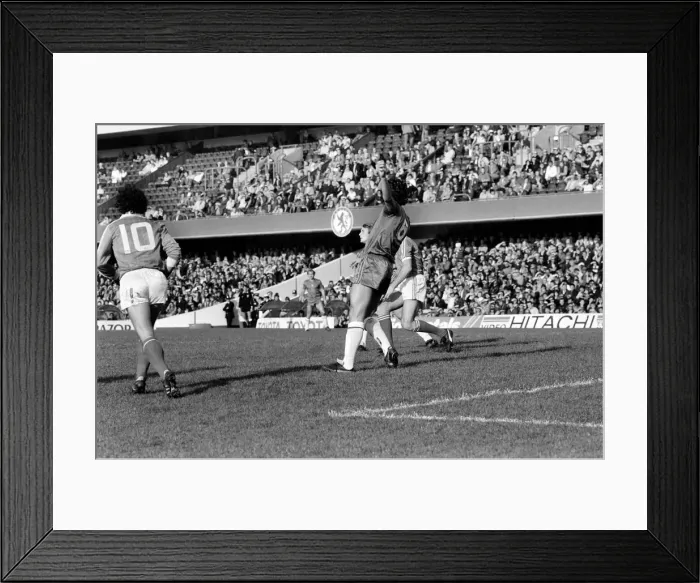 Framed Print : English League Division Two match at Stamford Bridge. Chelsea 3 v Charlton Athletic 1 Framed Print : English League Division Two match at Stamford Bridge. Chelsea 3 v Charlton Athletic 1