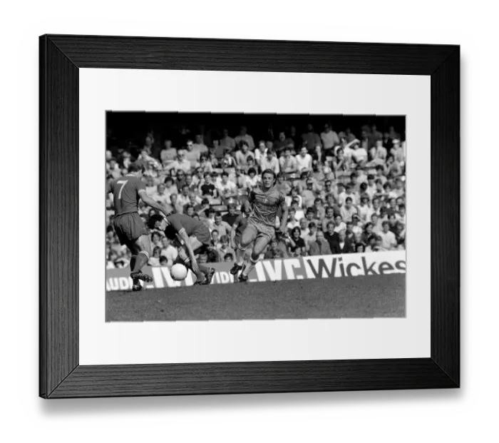 Framed Print : English League Division Two match at Stamford Bridge. Chelsea 1 v Leicester City 1 Framed Print : English League Division Two match at Stamford Bridge. Chelsea 1 v Leicester City 1
