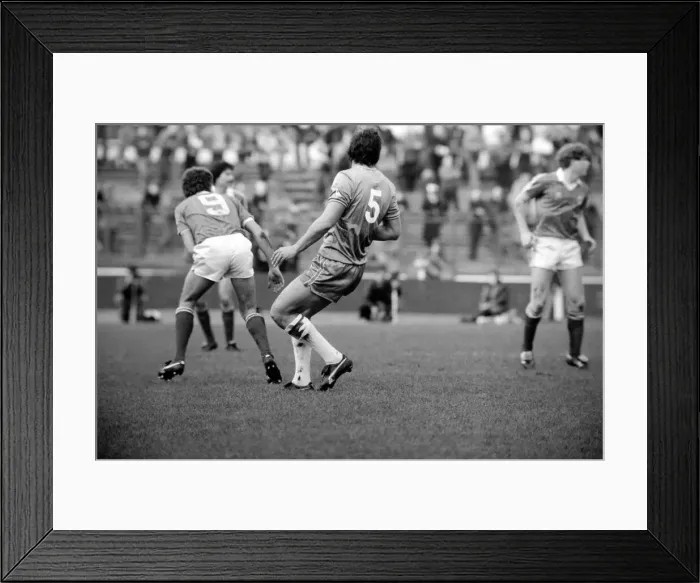 Framed Print : English League Division Two match at Stamford Bridge. Chelsea 3 v Charlton Athletic 1 Framed Print : English League Division Two match at Stamford Bridge. Chelsea 3 v Charlton Athletic 1