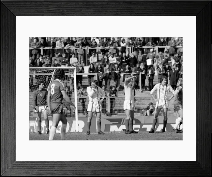 Framed Print : English League Division Two match at Stamford Bridge. Chelsea 1 v Leyton Orient 0 Framed Print : English League Division Two match at Stamford Bridge. Chelsea 1 v Leyton Orient 0