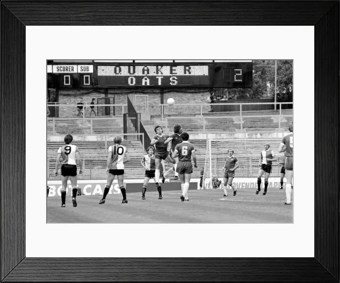 Framed Print : English League Division Two match at Stamford Bridge. Chelsea 1 v Queens Park Rangers 1 Framed Print : English League Division Two match at Stamford Bridge. Chelsea 1 v Queens Park Rangers 1