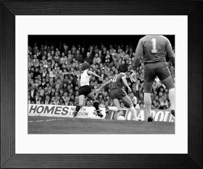Framed Print : English League Division Two match at Stamford Bridge. Chelsea 1 v Queens Park Rangers 1 Framed Print : English League Division Two match at Stamford Bridge. Chelsea 1 v Queens Park Rangers 1