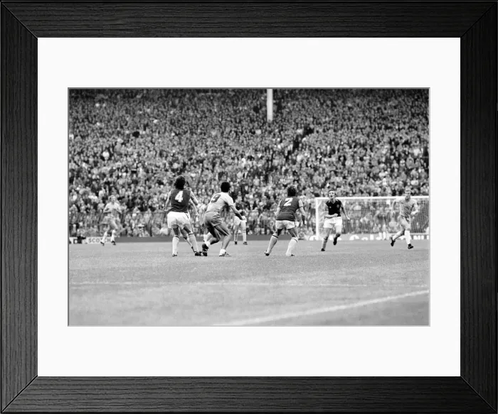 Framed Print : English League Division One match at Villa Park. Aston Villa 1 v Coventry City 0 Framed Print : English League Division One match at Villa Park. Aston Villa 1 v Coventry City 0