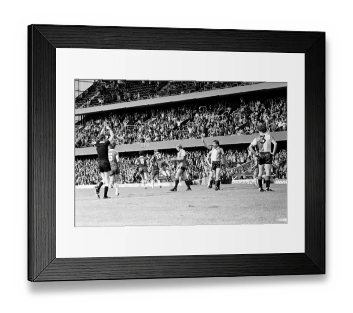 Framed Print : English League Division Two match at Stamford Bridge. Chelsea 1 v Queens Park Rangers 1 Framed Print : English League Division Two match at Stamford Bridge. Chelsea 1 v Queens Park Rangers 1