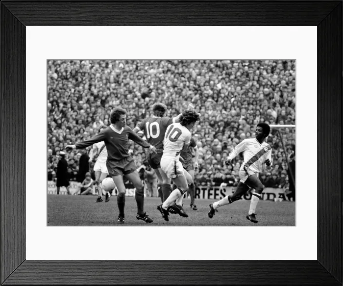 Framed Print : English Division 1 Football. Crystal Palace 0 v. Liverpool 0. April 1980 LF03-06-060