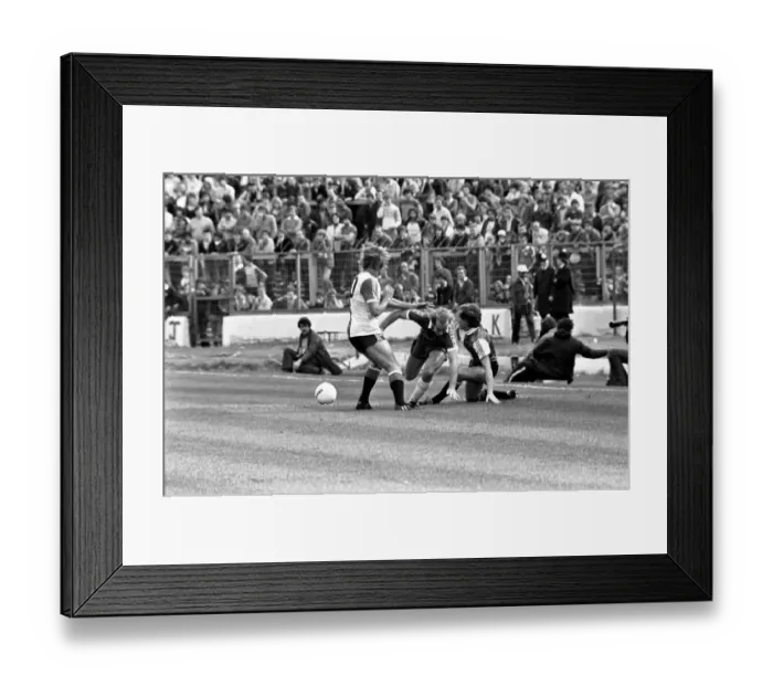 Framed Print : English League Division Two match at Stamford Bridge. Chelsea 1 v Queens Park Rangers 1 Framed Print : English League Division Two match at Stamford Bridge. Chelsea 1 v Queens Park Rangers 1