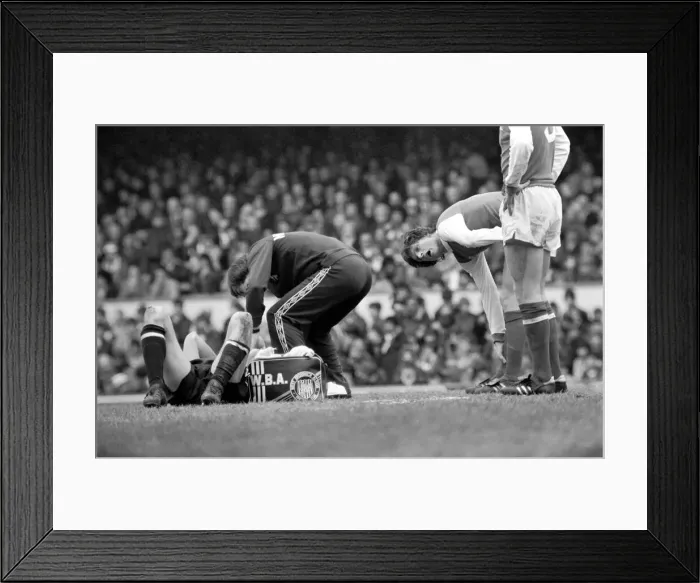 Framed Print : English Division 1 Football. Arsenal 1 v. West Bromwich Albion 1. April 1980 LF03-04-062