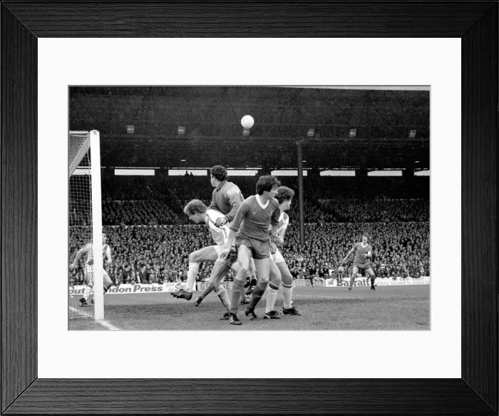 Framed Print : English Division 1 Football. Crystal Palace 0 v. Liverpool 0. April 1980 LF03-06-033 Framed Print : English Division 1 Football. Crystal Palace 0 v. Liverpool 0. April 1980 LF03-06-033