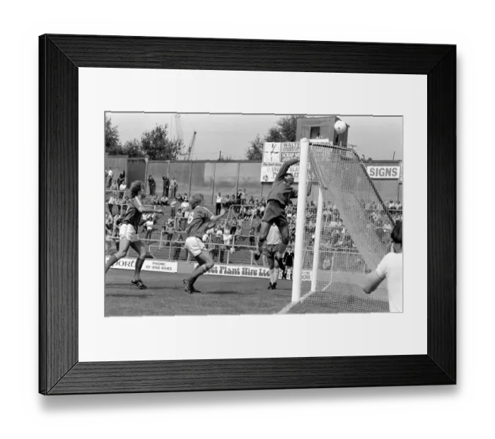 Framed Print : Pre-season friendly-Millwall v. Chelsea. August 1980 LF04-01-026 Framed Print : Pre-season friendly-Millwall v. Chelsea. August 1980 LF04-01-026
