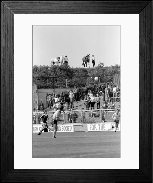 Framed Print : Pre-season friendly-Millwall v. Chelsea. August 1980 LF04-01-042