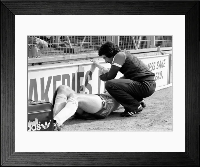 Framed Print : Pre-season friendly-Millwall v. Chelsea. August 1980 LF04-01-036 Framed Print : Pre-season friendly-Millwall v. Chelsea. August 1980 LF04-01-036
