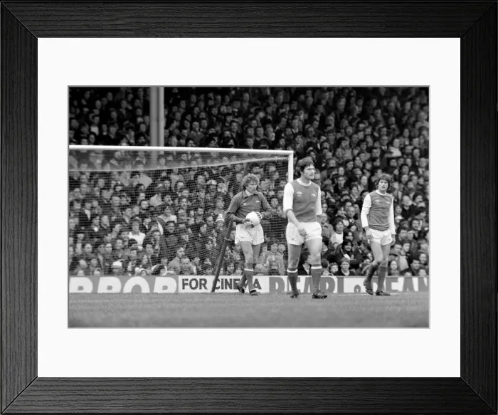 Framed Print : English Division 1 Football. Arsenal 1 v. West Bromwich Albion 1. April 1980 LF03-04-093 Framed Print : English Division 1 Football. Arsenal 1 v. West Bromwich Albion 1. April 1980 LF03-04-093