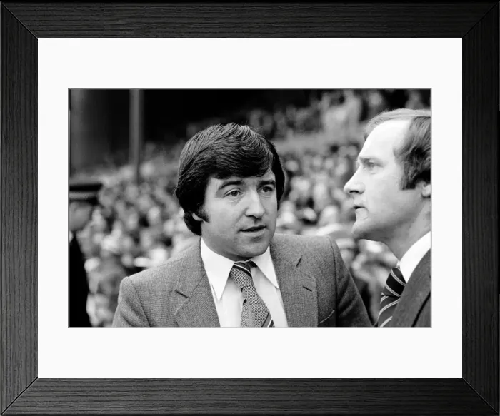 Framed Print : English Division 1 Football. Crystal Palace 0 v. Liverpool 0