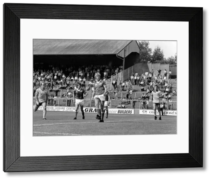 Framed Print : Pre-season friendly-Millwall v. Chelsea. August 1980 LF04-01-034