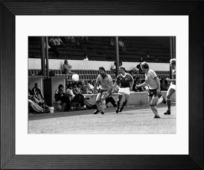 Framed Print : Pre-season friendly-Millwall v. Chelsea. August 1980 LF04-01-007