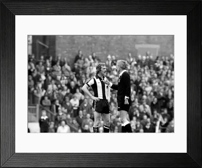 Framed Print : English Division 1 Football. Arsenal 1 v. West Bromwich Albion 1. April 1980 LF03-04-018