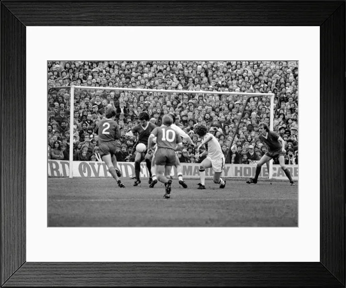 Framed Print : English Division 1 Football. Crystal Palace 0 v. Liverpool 0. April 1980 LF03-06-083