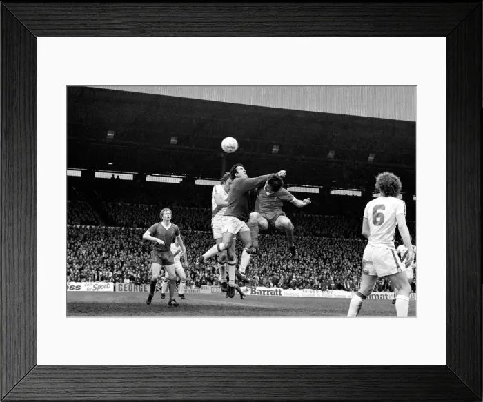 Framed Print : English Division 1 Football. Crystal Palace 0 v. Liverpool 0. April 1980 LF03-06-080 Framed Print : English Division 1 Football. Crystal Palace 0 v. Liverpool 0. April 1980 LF03-06-080