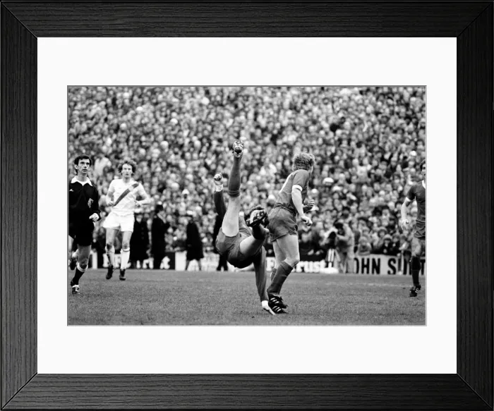 Framed Print : English Division 1 Football. Crystal Palace 0 v. Liverpool 0. April 1980 LF03-06-059 Framed Print : English Division 1 Football. Crystal Palace 0 v. Liverpool 0. April 1980 LF03-06-059