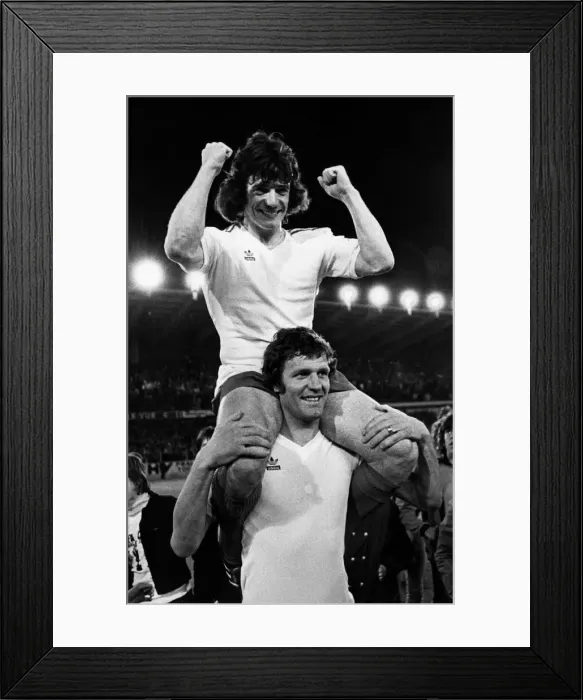 Framed Print : UEFA Cup Final Second Leg May 1976 Club Brugge 1 v Liverpool 1 Framed Print : UEFA Cup Final Second Leg May 1976 Club Brugge 1 v Liverpool 1
