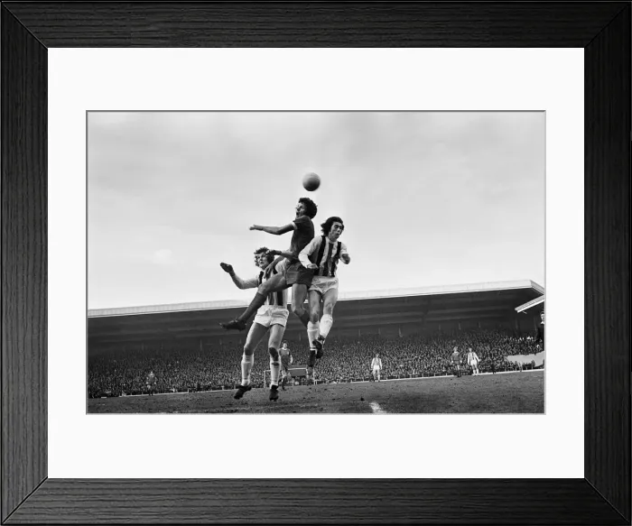 Framed Print : UEFA Cup Final First Leg at Anfield May 1973 Liverpool 3 v Borussia Munchengladbach Framed Print : UEFA Cup Final First Leg at Anfield May 1973 Liverpool 3 v Borussia Munchengladbach