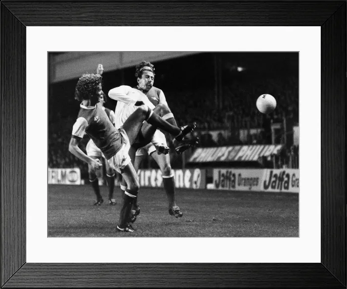 Framed Print : UEFA Cup Second Round Second Leg match at Highbury November 1978 Arsenal 1 v Hajduk Framed Print : UEFA Cup Second Round Second Leg match at Highbury November 1978 Arsenal 1 v Hajduk