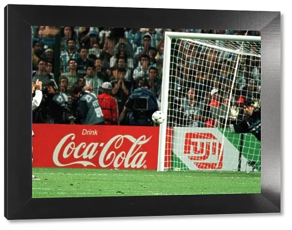 David Batty of England misses penalty June 1998 against Argentina in