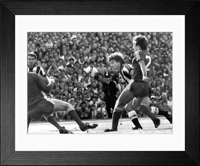 Framed Print : Newcastle skipper Kevin Keegan in action, circa 1983 Framed Print : Newcastle skipper Kevin Keegan in action, circa 1983