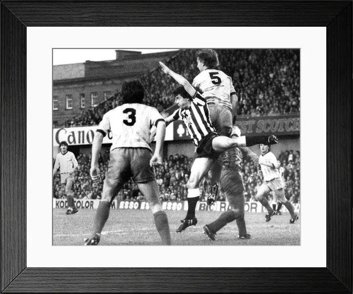 Framed Print : Kevin Keegan beaten by Steve Fallon during the Division Two League match in the 1983 -84 Framed Print : Kevin Keegan beaten by Steve Fallon during the Division Two League match in the 1983 -84