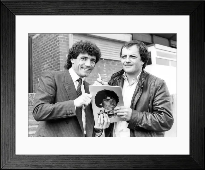 Framed Print : Kevin Keegan with North East actor Tim Healy Circa 1983