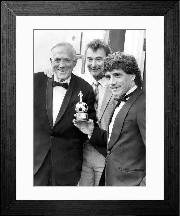 Framed Print : Newcastle United skipper Kevin Keegan received the North East Player of the Year Award Framed Print : Newcastle United skipper Kevin Keegan received the North East Player of the Year Award