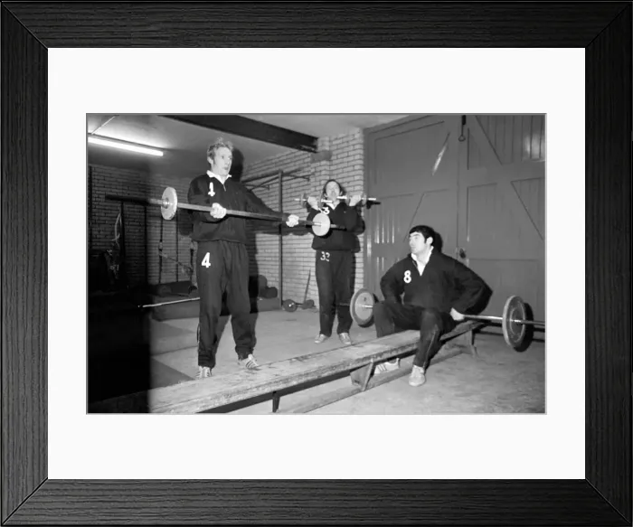 Framed Print : Football Manchester United Training Session: Three of Uniteds stay at homes, Law Framed Print : Football Manchester United Training Session: Three of Uniteds stay at homes, Law