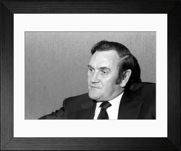 Framed Print : Football: England Manager Don Revie. November 1974 S74-6921 Framed Print : Football: England Manager Don Revie. November 1974 S74-6921
