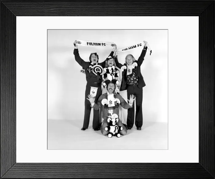 Framed Print : Fulham Supporters Harry Fowler, Honor Blackman, Alan Price