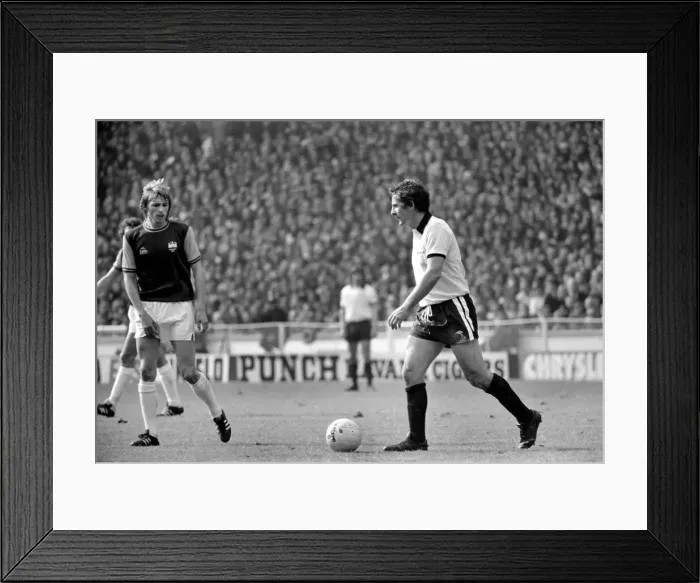 Framed Print : FA Cup Final at Wembley Stadium West Ham 2 v Fulham 0 Action during Framed Print : FA Cup Final at Wembley Stadium West Ham 2 v Fulham 0 Action during