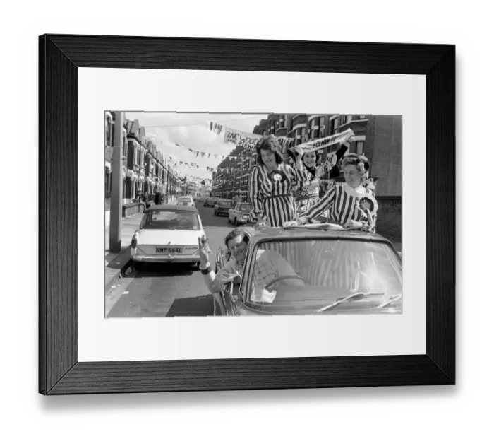 Framed Print : Fulham supporters on the way to Wembley Stadium to see their team take part in the FA Cup Framed Print : Fulham supporters on the way to Wembley Stadium to see their team take part in the FA Cup