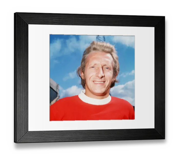 Framed Print : Denis Law footballer Manchester Utd United FC Framed Print : Denis Law footballer Manchester Utd United FC