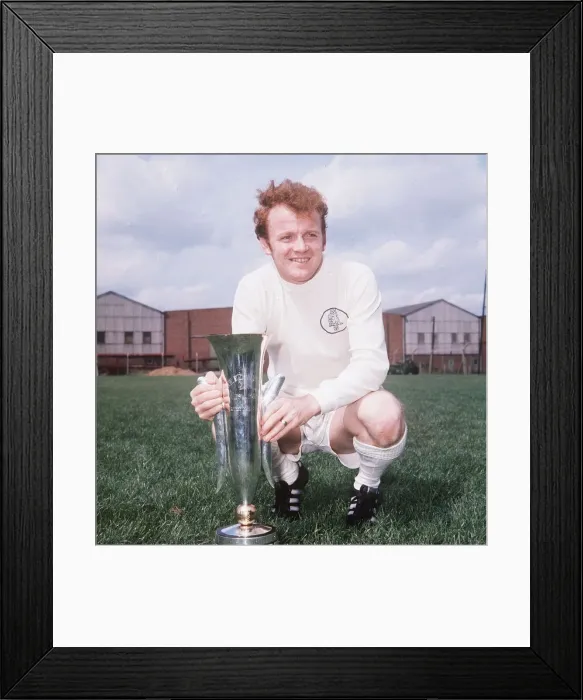 Framed Print : Billy Bremner footballer Leeds United Utd FC trop Framed Print : Billy Bremner footballer Leeds United Utd FC trop