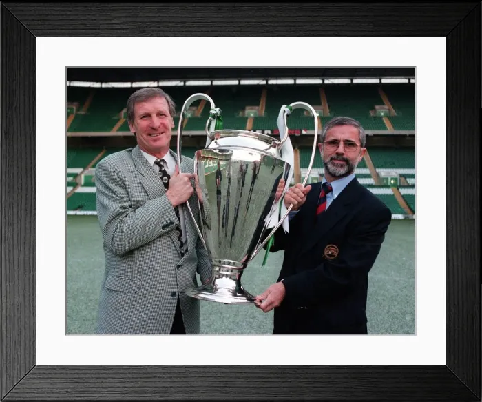 Framed Print : Billy McNeill and Gerd Muller holding the European Cup looking forward to the Bayern Framed Print : Billy McNeill and Gerd Muller holding the European Cup looking forward to the Bayern