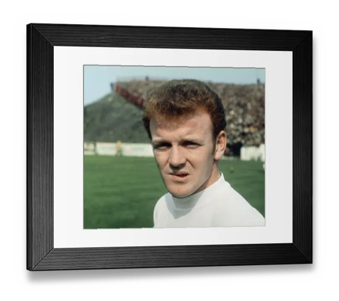 Framed Print : Billy Bremner footballer Leeds United Utd FC