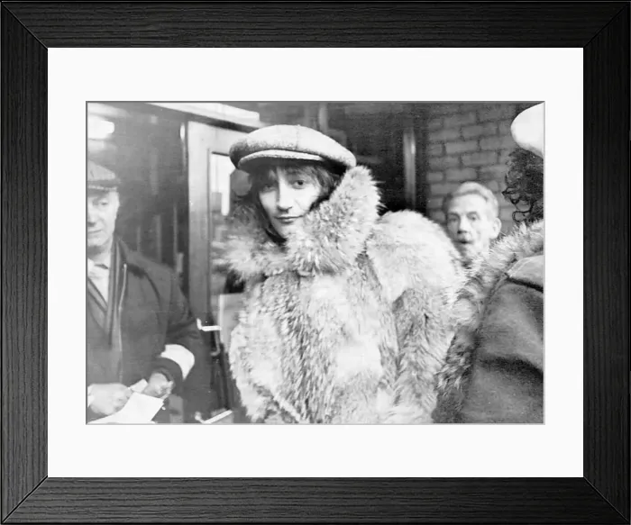 Framed Print : Rod Stewart singer rock music at Tannadice football ground Dundee circa 1975 Framed Print : Rod Stewart singer rock music at Tannadice football ground Dundee circa 1975