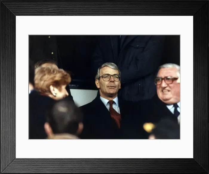 Framed Print : John Major Prime Minister watches Southampton v Chelsea Framed Print : John Major Prime Minister watches Southampton v Chelsea