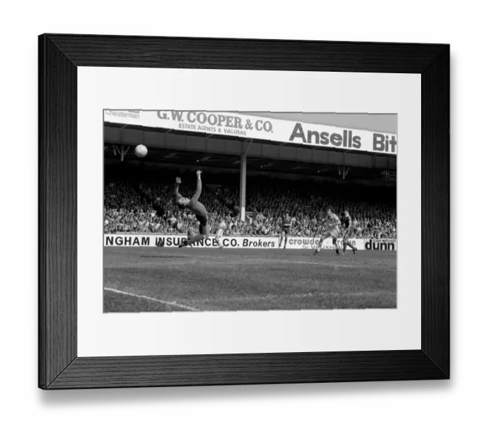 Framed Print : F.A Cup Semi Final - West Ham 1 v. Everton 1. April 1980 LF02-26-084 *** Local Caption