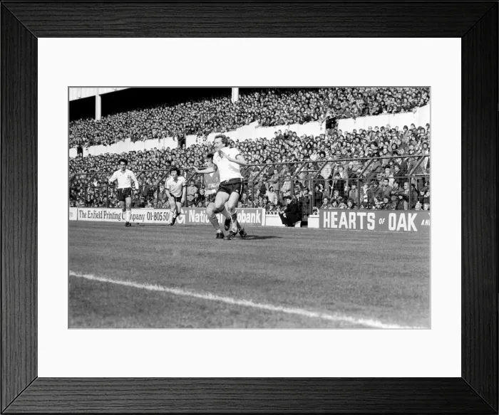 Framed Print : Tottenham Hotspur 2 v. Liverpool 0. March 1980 LF02-18-124 Local Caption Division Framed Print : Tottenham Hotspur 2 v. Liverpool 0. March 1980 LF02-18-124 Local Caption Division