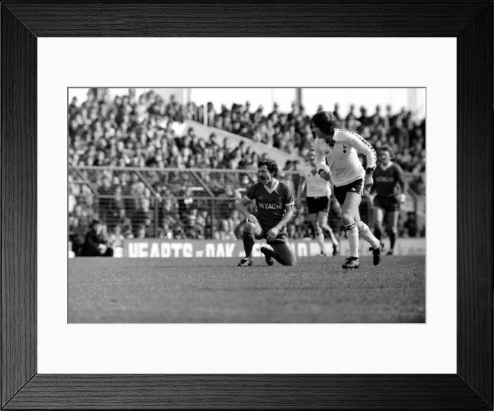 Framed Print : Tottenham Hotspur 2 v. Liverpool 0. March 1980 LF02-18-136 Local Caption Division Framed Print : Tottenham Hotspur 2 v. Liverpool 0. March 1980 LF02-18-136 Local Caption Division
