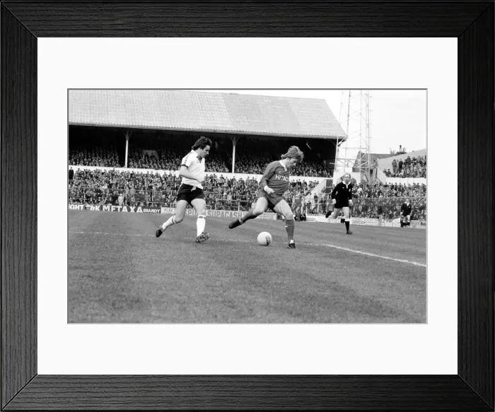 Framed Print : Tottenham Hotspur 2 v. Liverpool 0. March 1980 LF02-18-038 Local Caption Division Framed Print : Tottenham Hotspur 2 v. Liverpool 0. March 1980 LF02-18-038 Local Caption Division