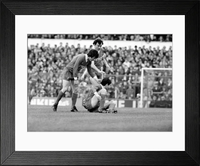 Framed Print : Tottenham Hotspur 2 v. Liverpool 0. March 1980 LF02-18-009 Local Caption Division Framed Print : Tottenham Hotspur 2 v. Liverpool 0. March 1980 LF02-18-009 Local Caption Division