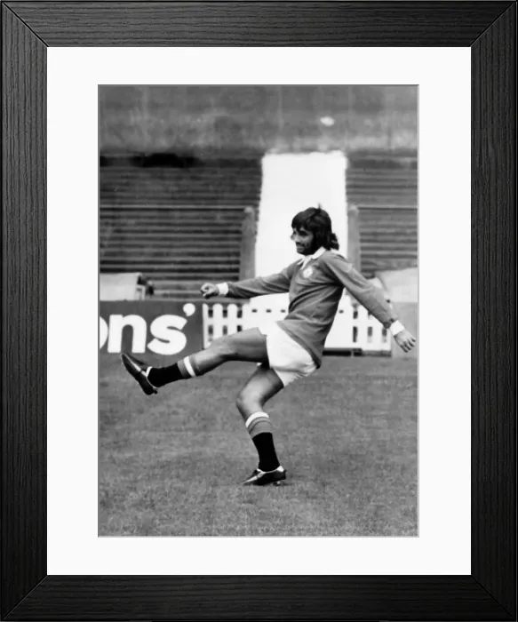 Framed Print : George Best Manchester United Framed Print : George Best Manchester United
