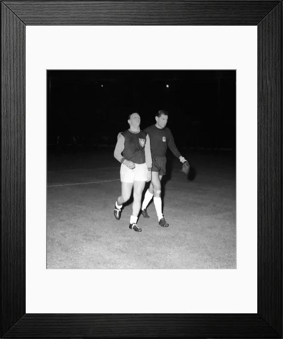 Framed Print : European Cup winners Cup Final at Wembley Stadium May 1965 West Ham United v 1860